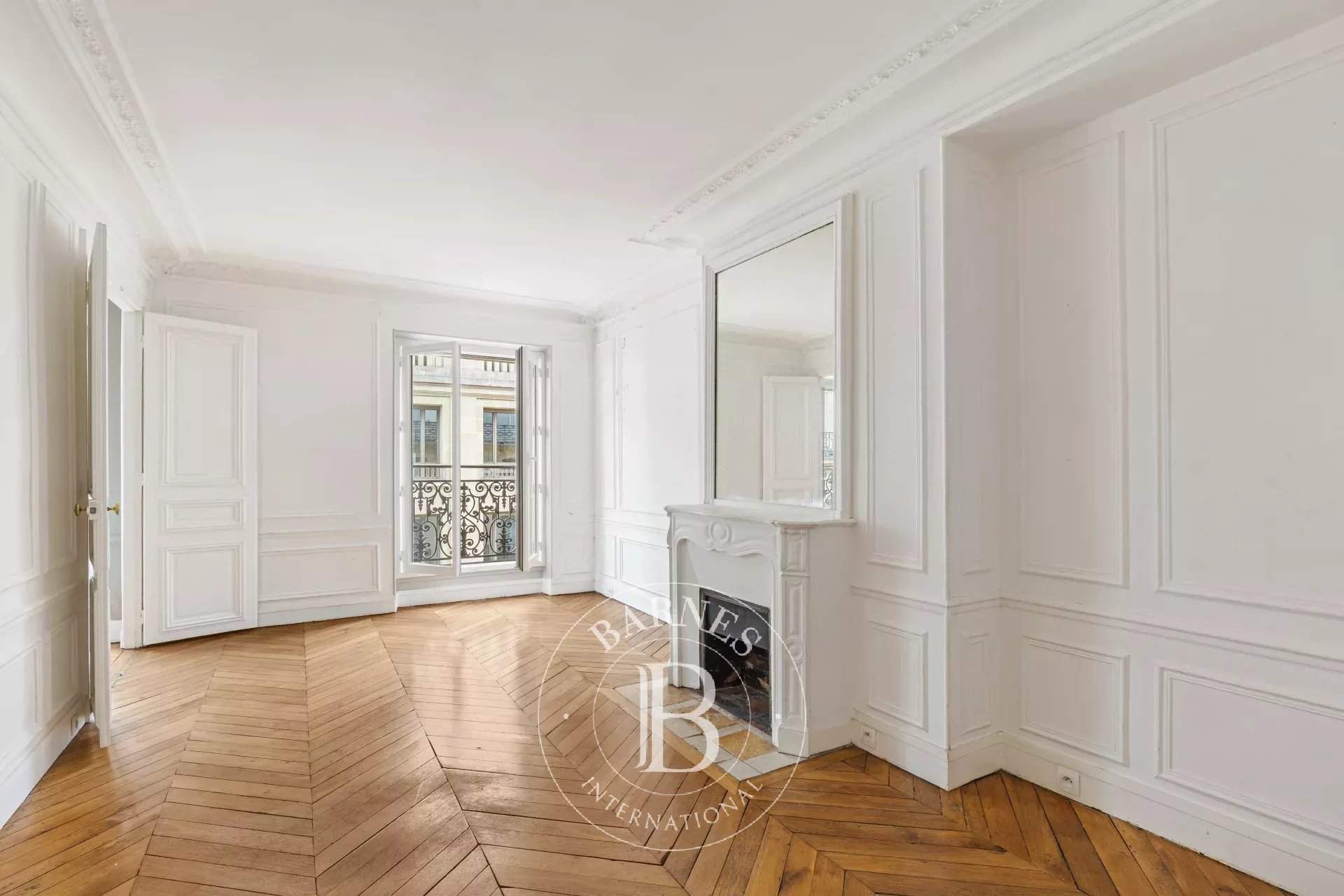 Paris  - Appartement 6 Pi&egrave;ces 4 Chambres - picture 8