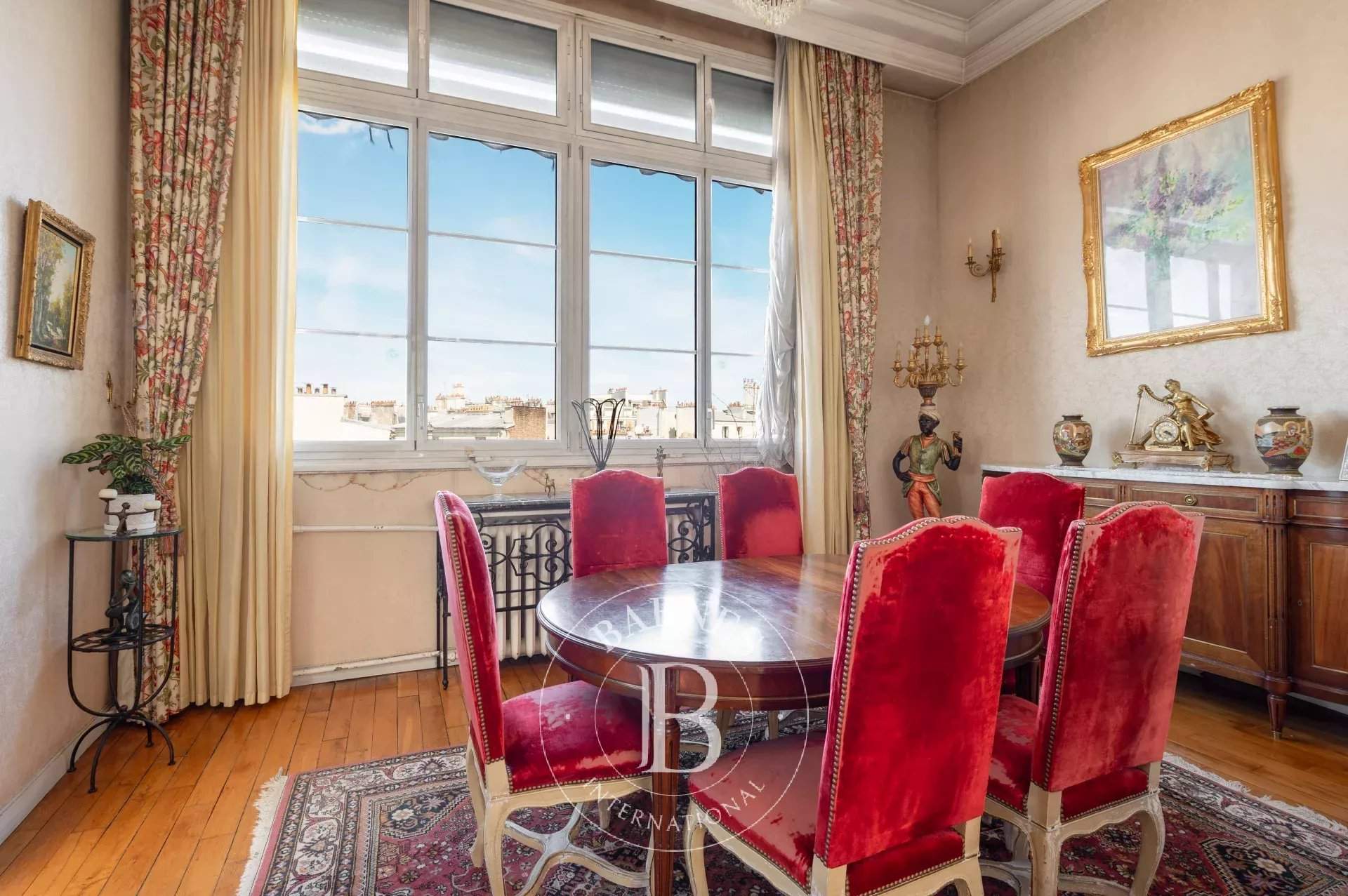 Paris  - House 4 Bedrooms - picture 7