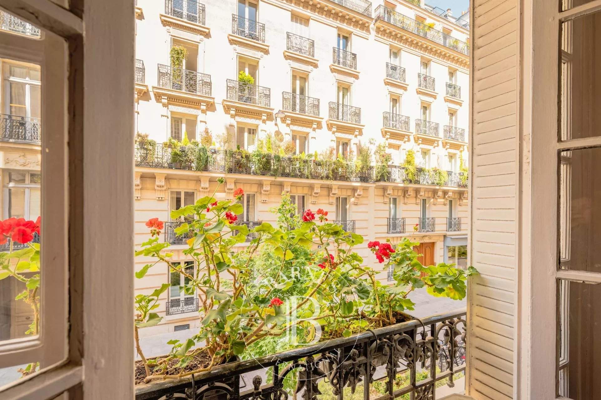 Paris  - Apartment 3 Bedrooms - picture 15