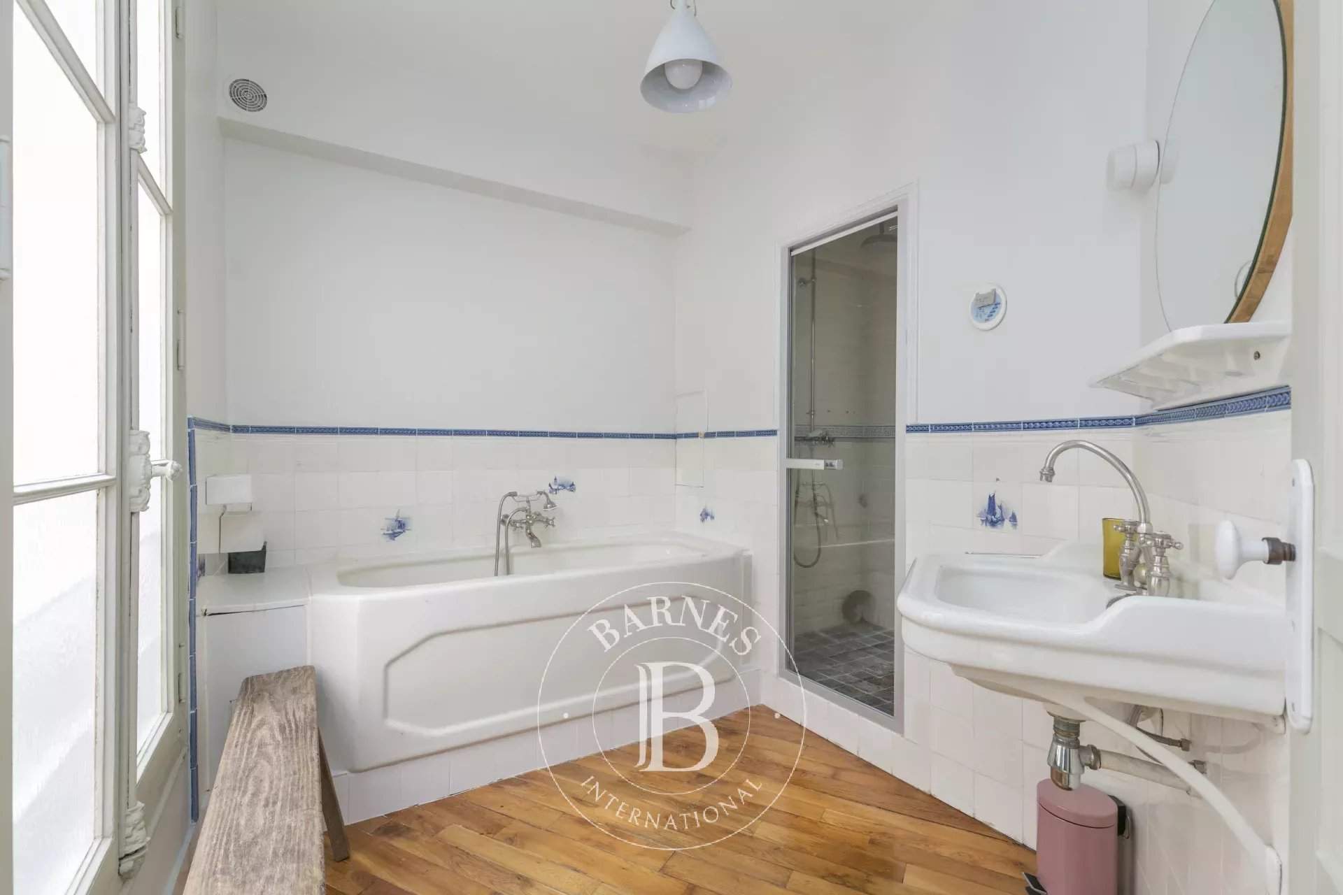 Paris  - Apartment 2 Bedrooms - picture 16