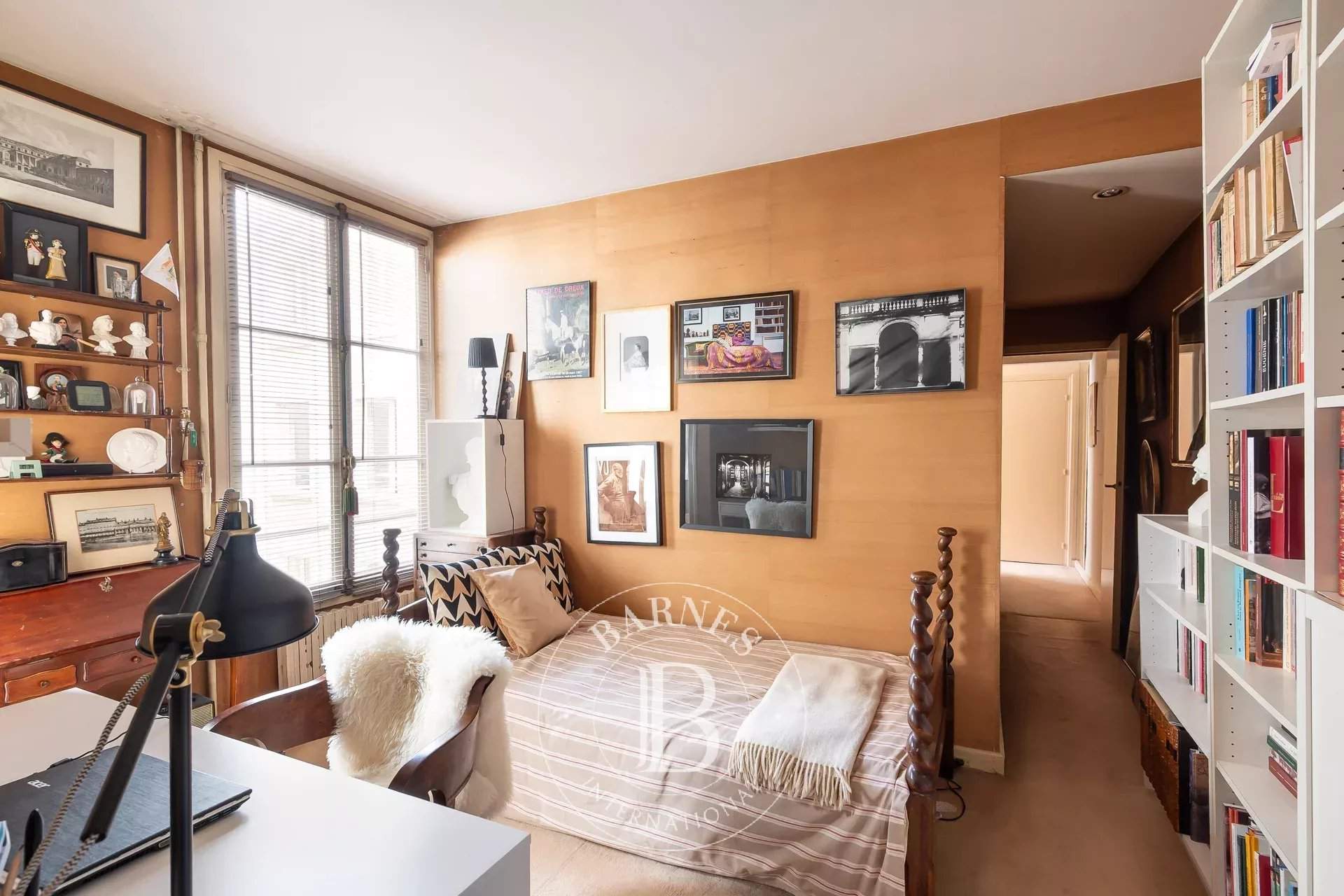 Paris  - Apartment 3 Bedrooms - picture 13