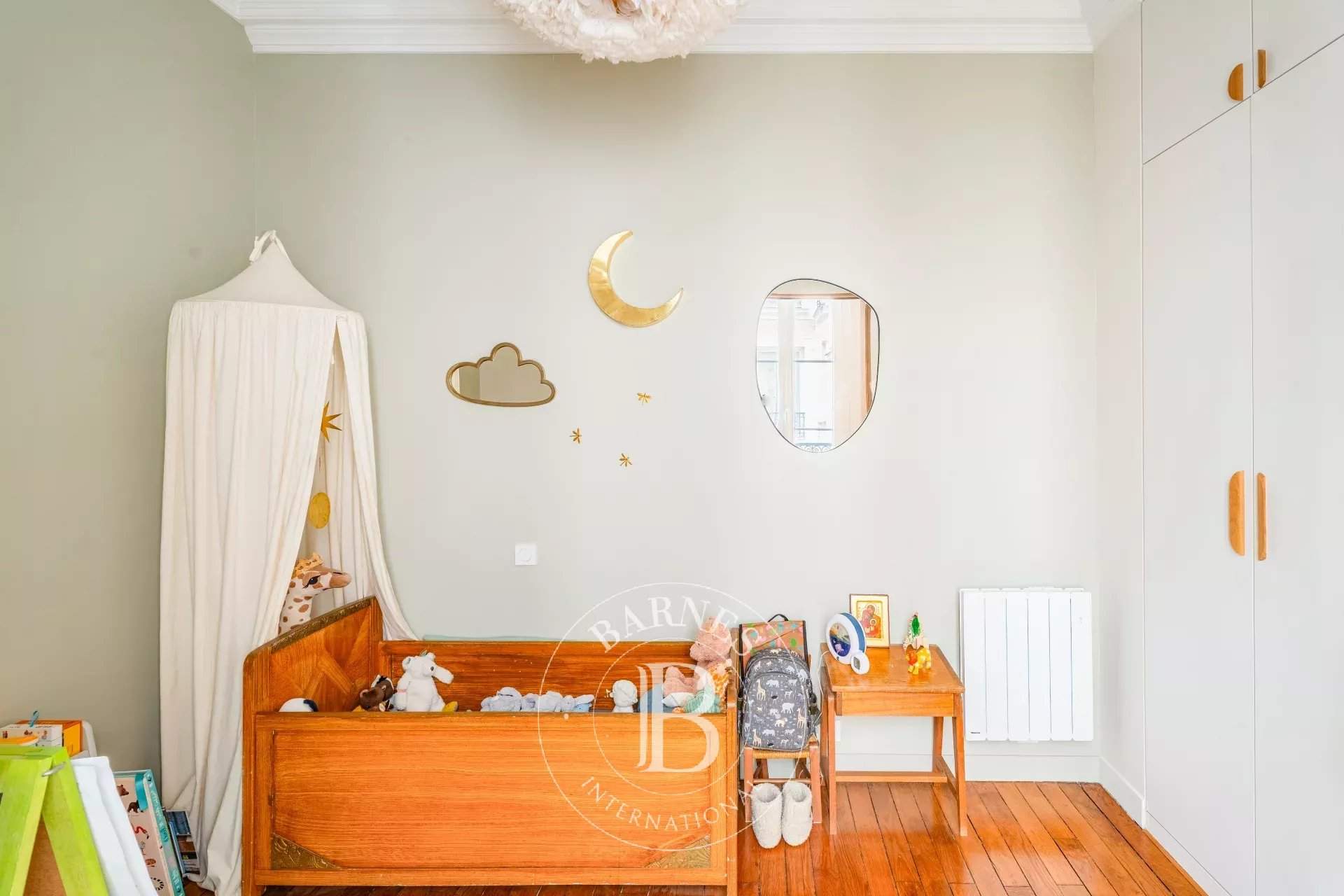 Paris  - Appartement 3 Pi&egrave;ces 2 Chambres - picture 9