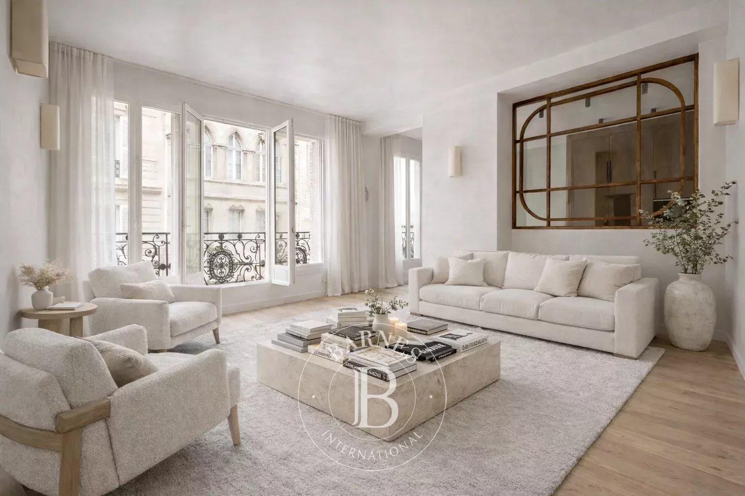 Paris  - Appartement 6 Pi&egrave;ces 4 Chambres - picture 1