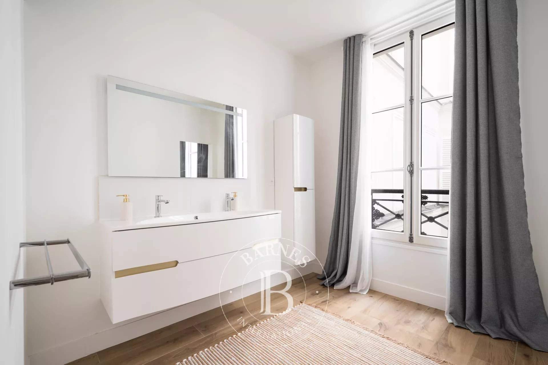 Paris  - Appartement 5 Pi&egrave;ces 2 Chambres - picture 17