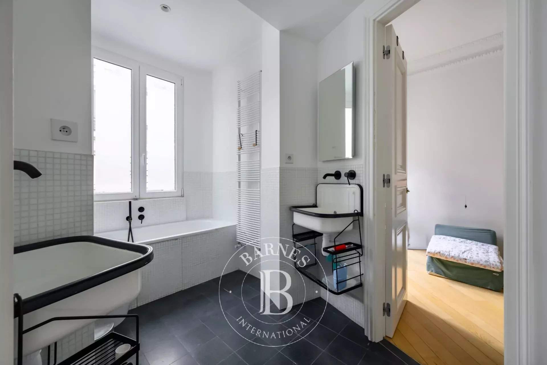 Paris  - Appartement 4 Pi&egrave;ces 3 Chambres - picture 14