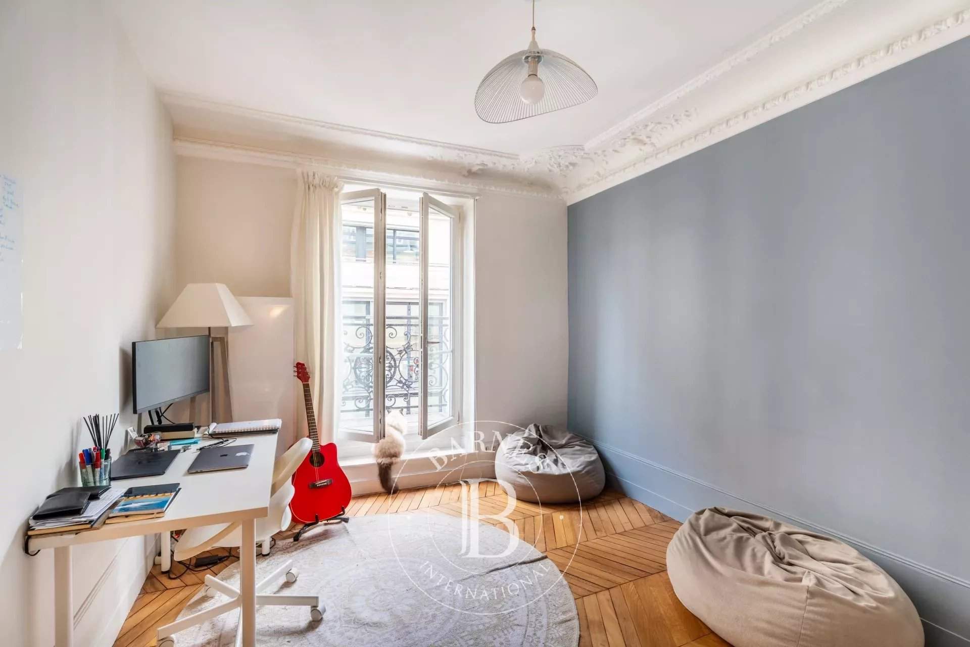 Paris  - Apartment 2 Bedrooms - picture 9
