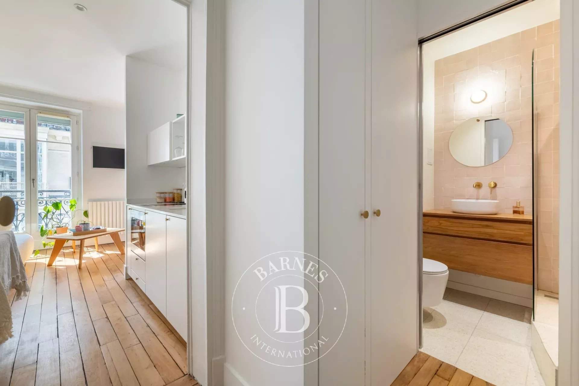 Paris  - Apartment  - picture 9