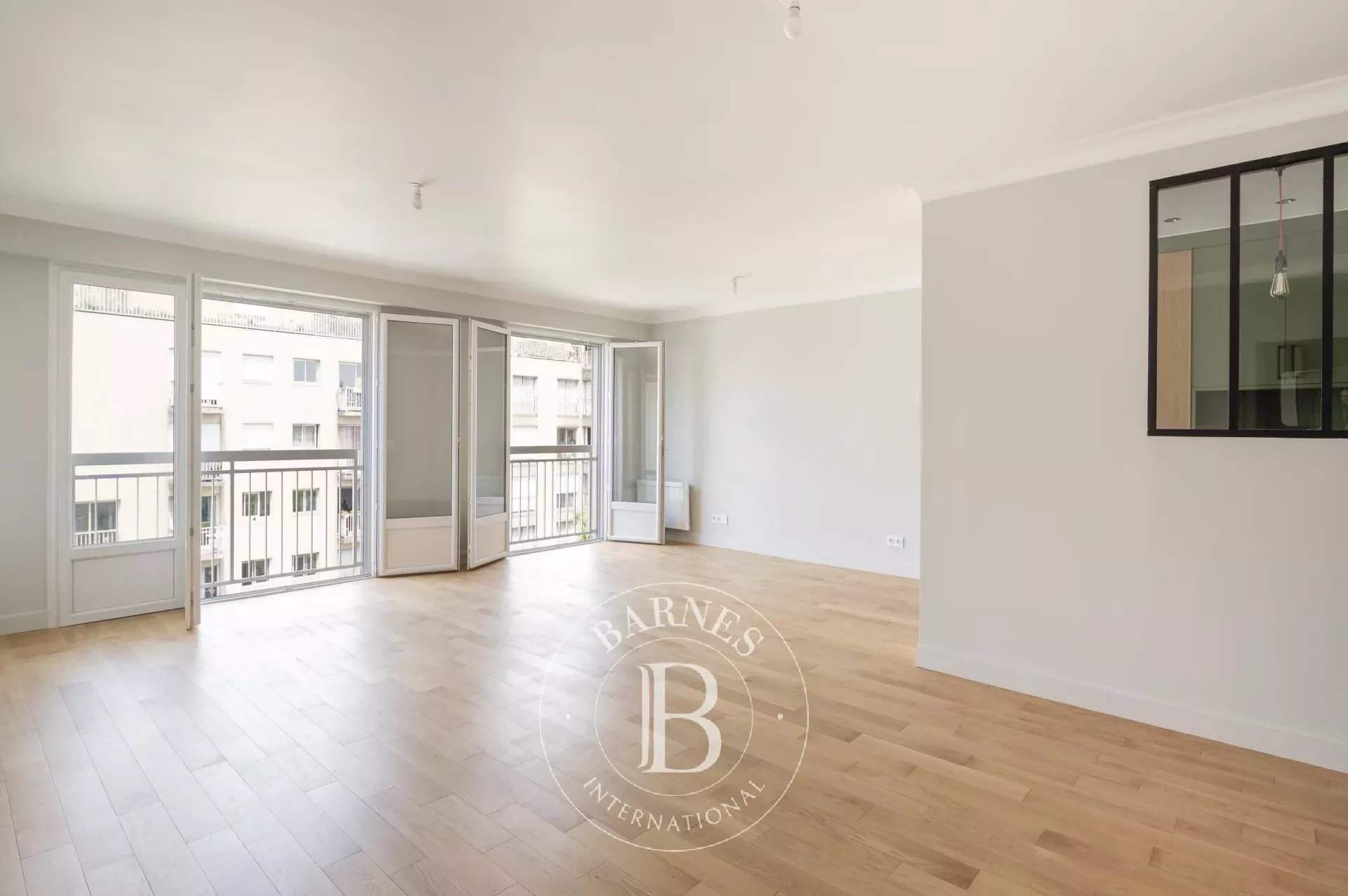 Paris  - Apartment  - picture 14