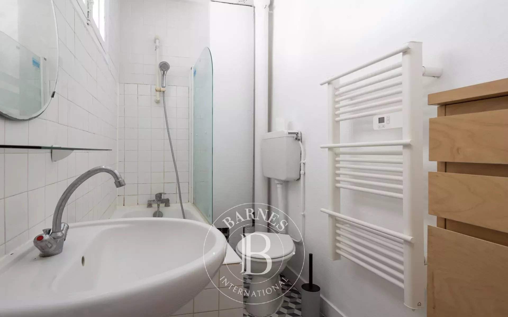Paris  - Apartment 1 Bedroom - picture 11