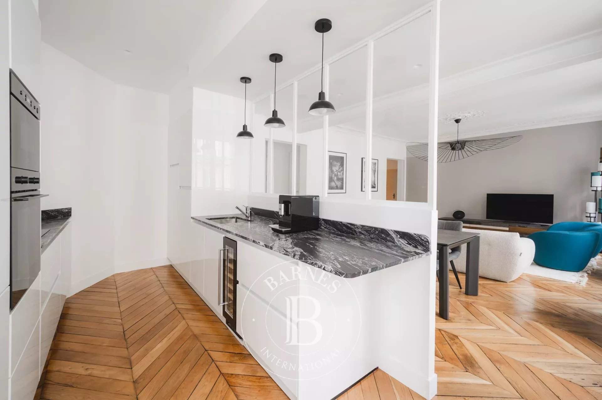 Paris  - Appartement 5 Pi&egrave;ces 2 Chambres - picture 7