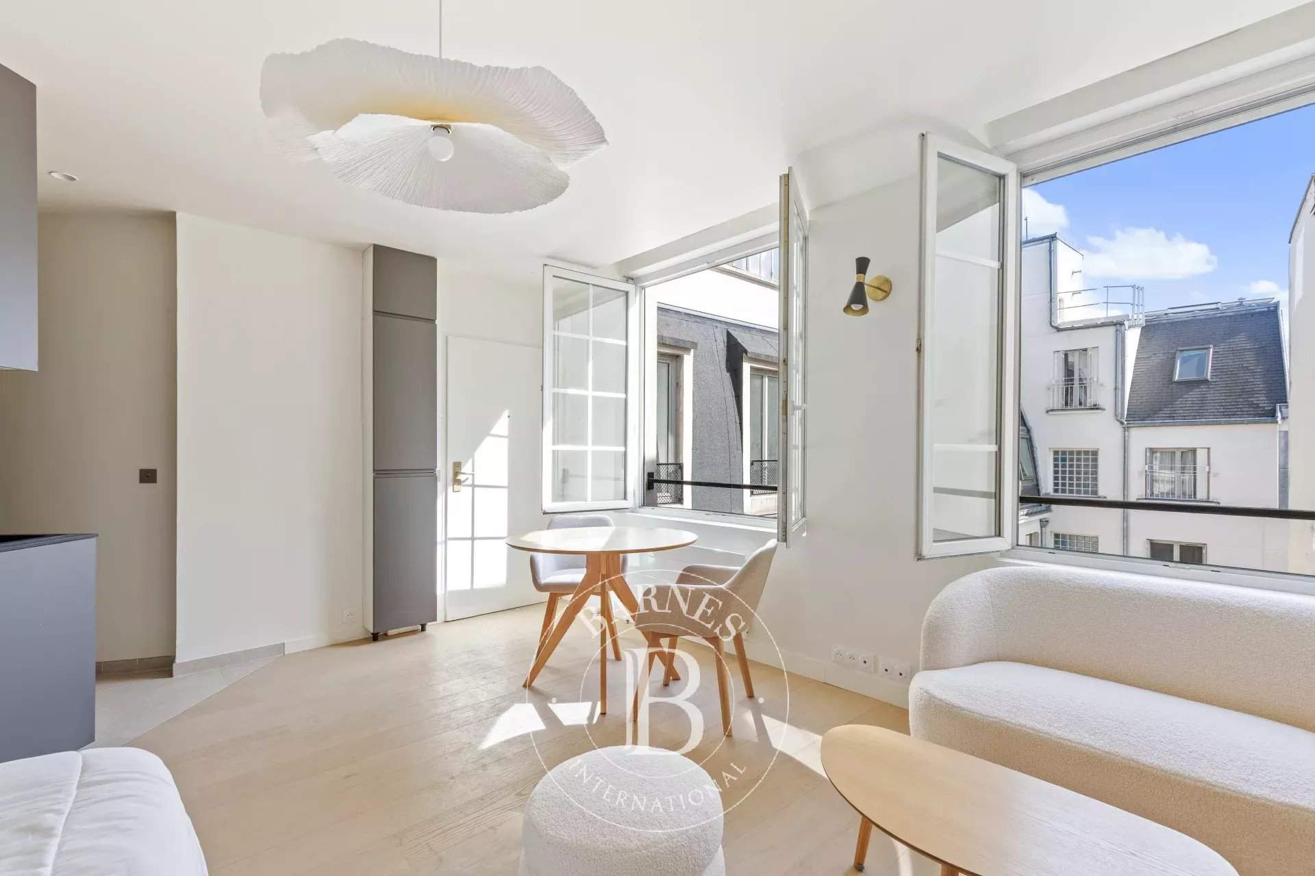 Paris  - Appartement 1 Pi&egrave;ce - picture 1