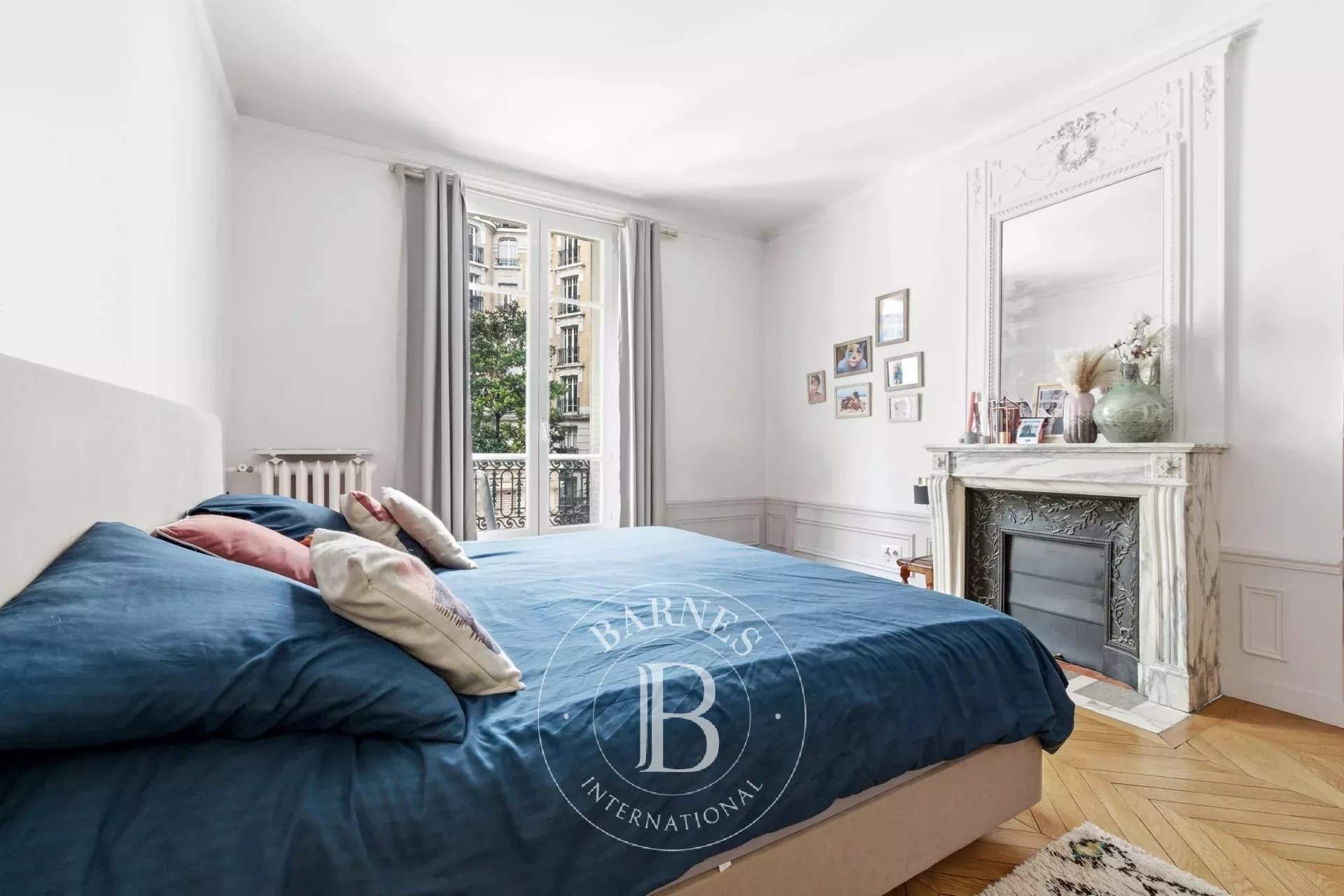 Paris  - Apartment 3 Bedrooms - picture 11