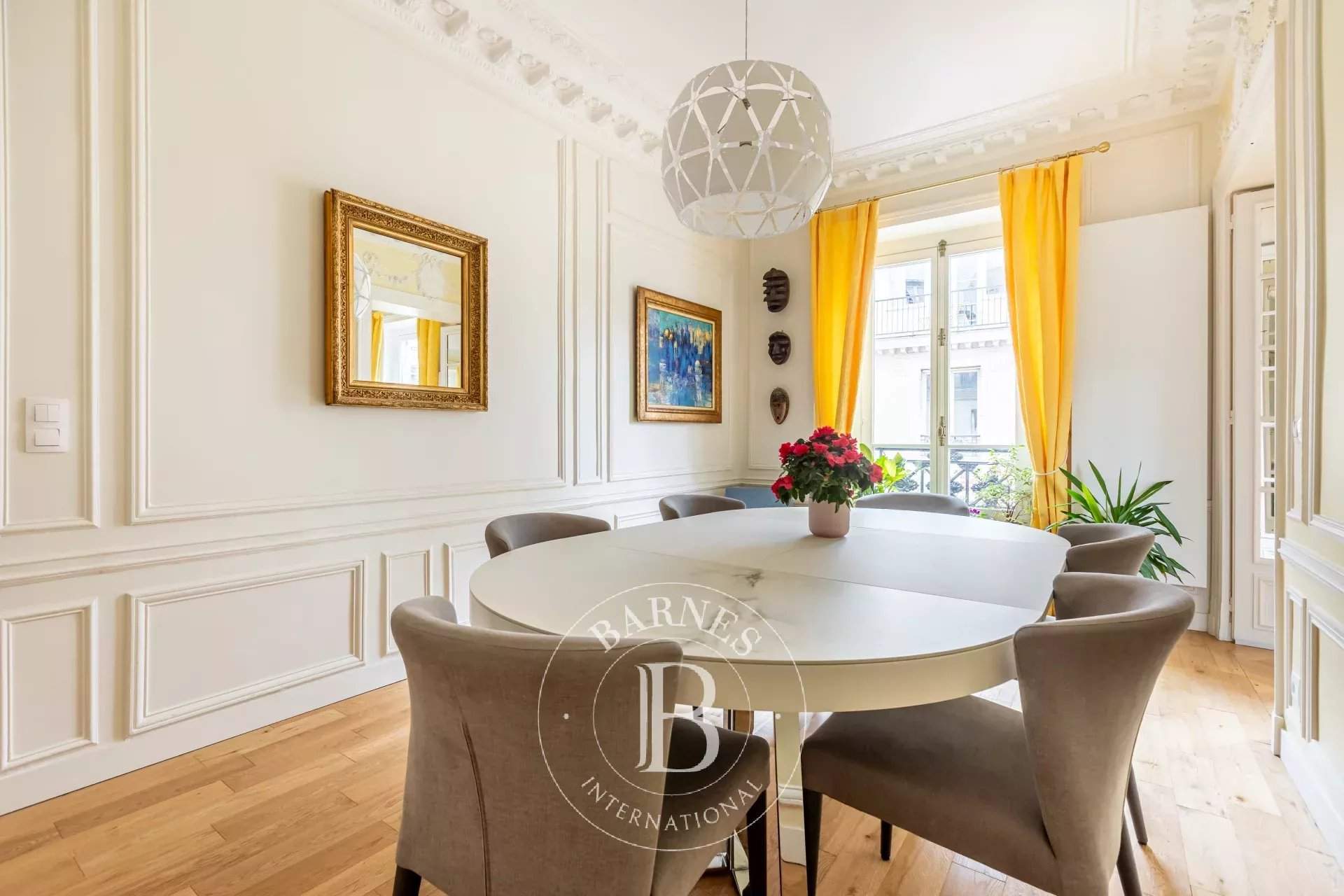 Paris  - Apartment 3 Bedrooms - picture 4