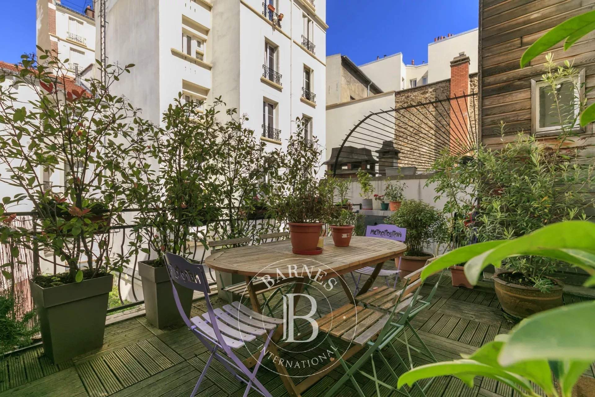 Paris  - Apartment 4 Bedrooms - picture 1