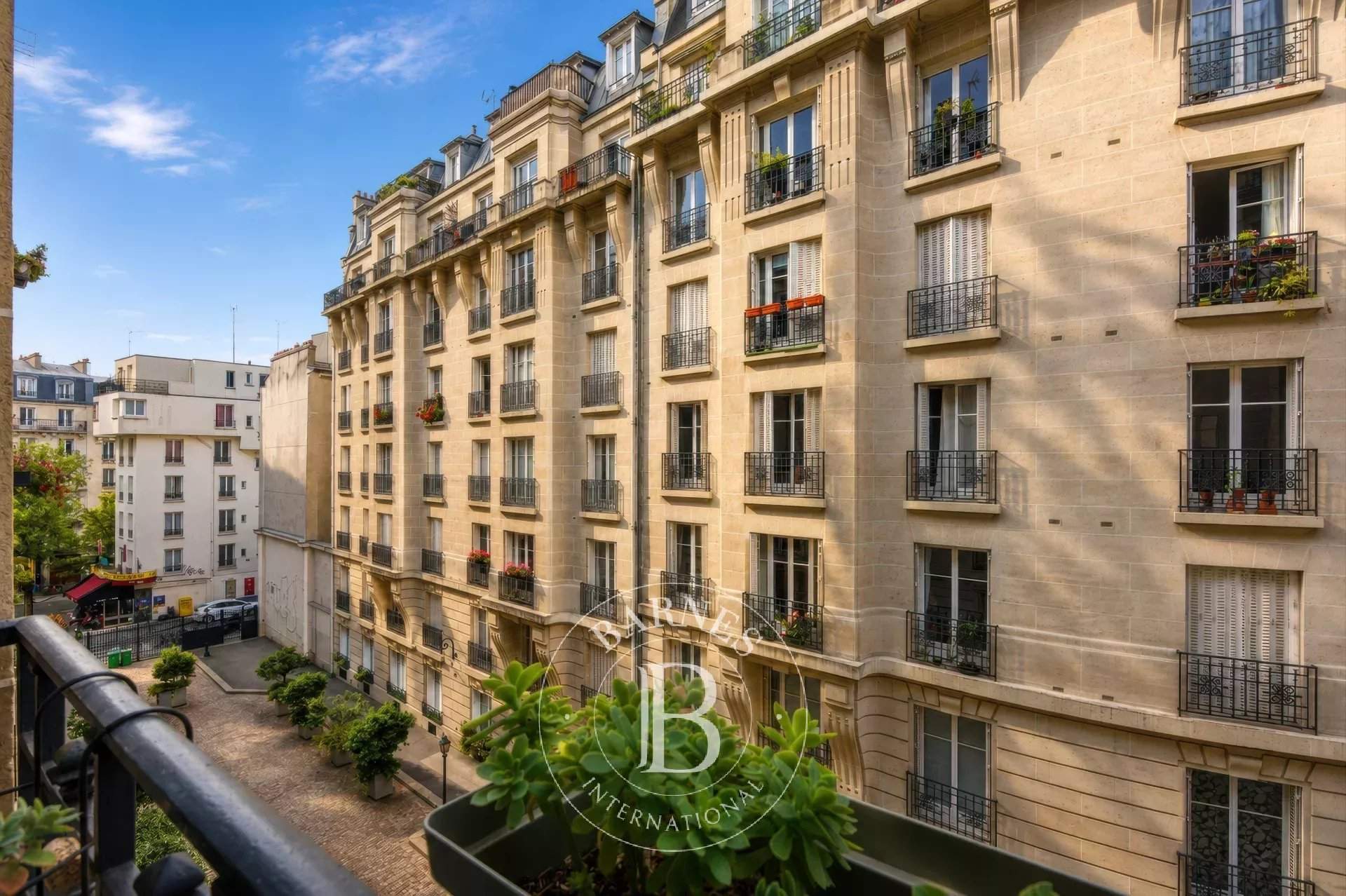 Paris  - Appartement 5 Pi&egrave;ces 3 Chambres - picture 20