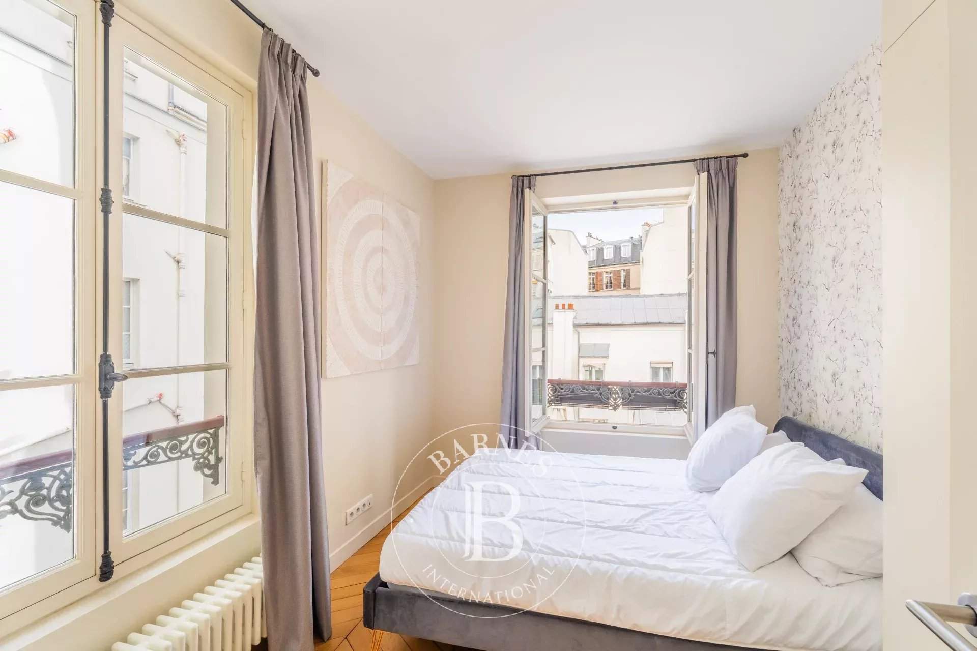 Paris  - Appartement 5 Pi&egrave;ces 3 Chambres - picture 8