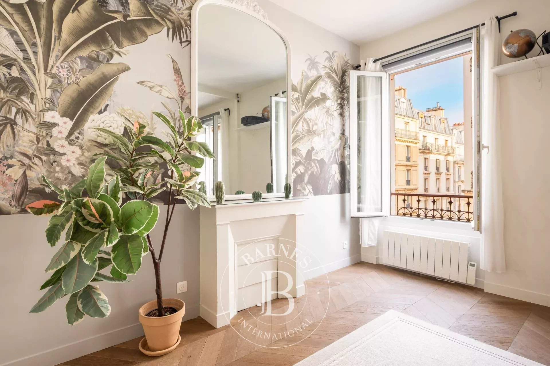 Paris  - Apartment 1 Bedroom - picture 2