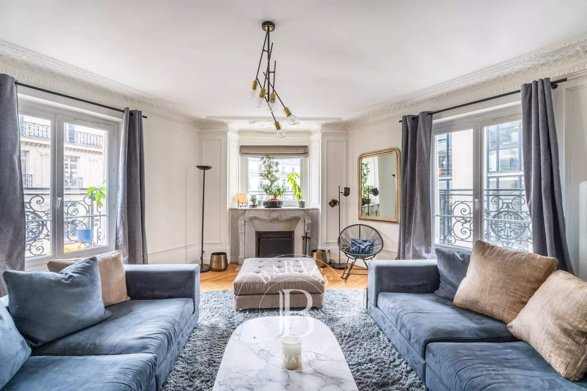 Paris  - Apartment 2 Bedrooms - picture 1