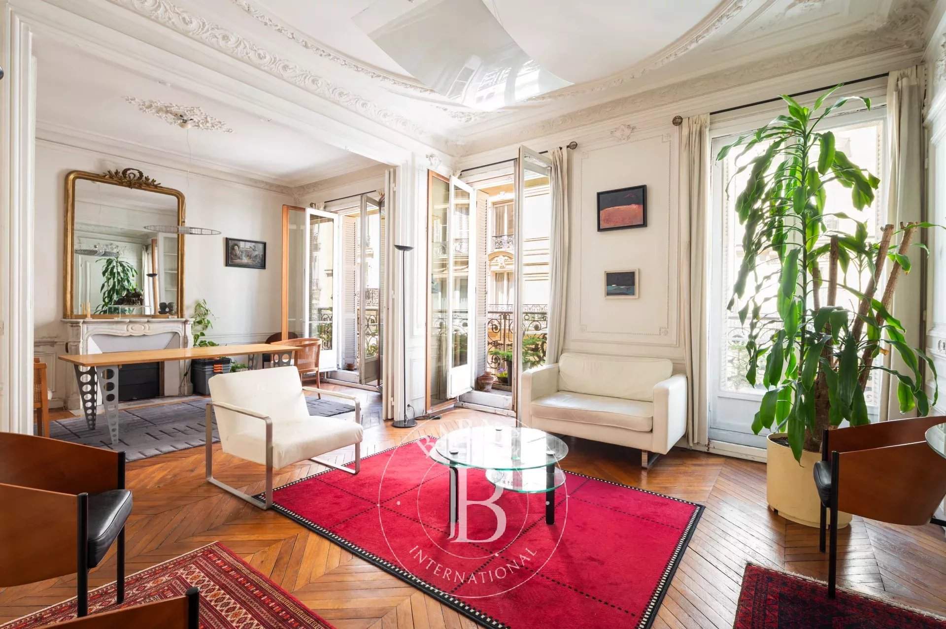 Paris  - Apartment 3 Bedrooms - picture 2