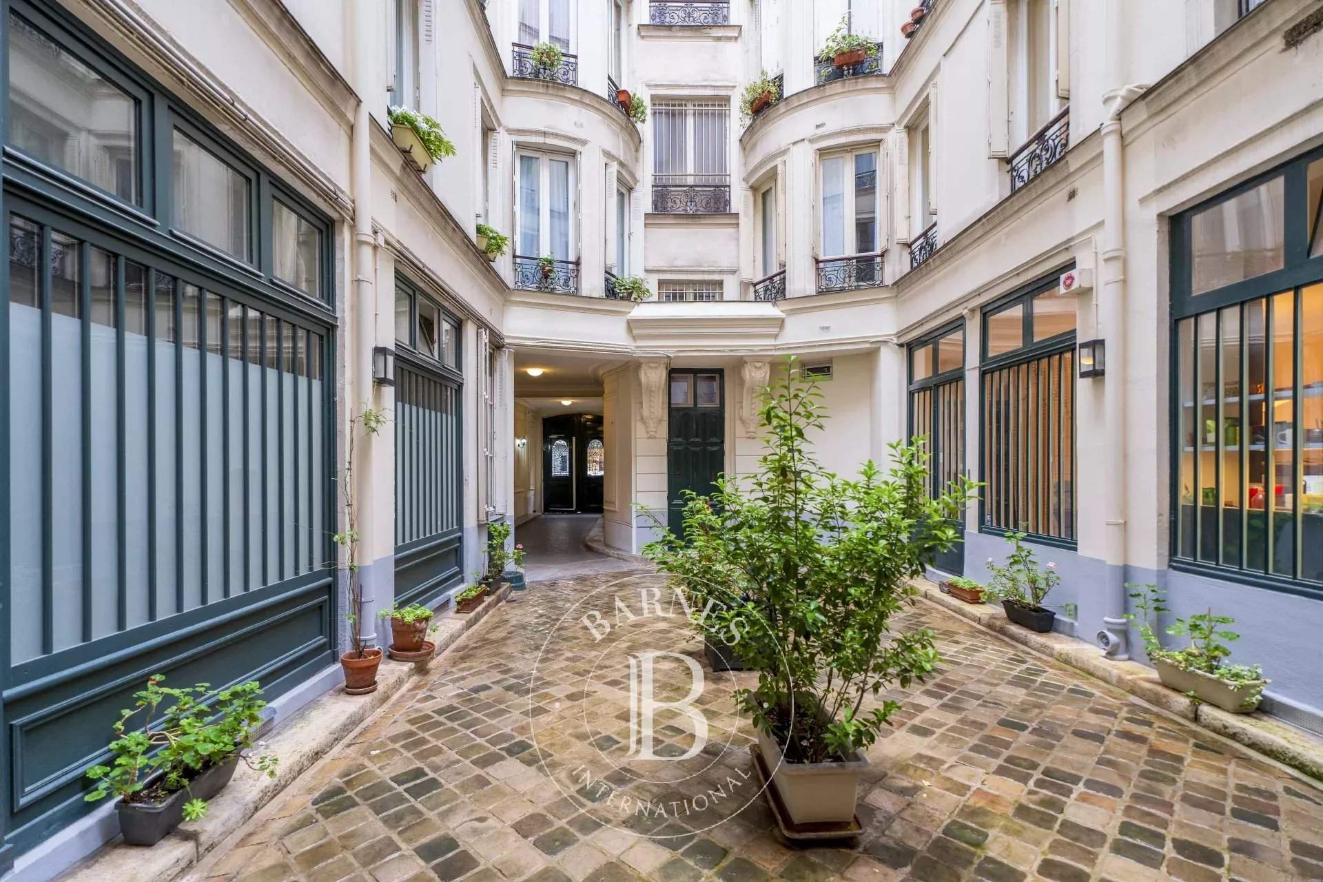Paris  - Appartement 4 Pièces 2 Chambres - picture 11