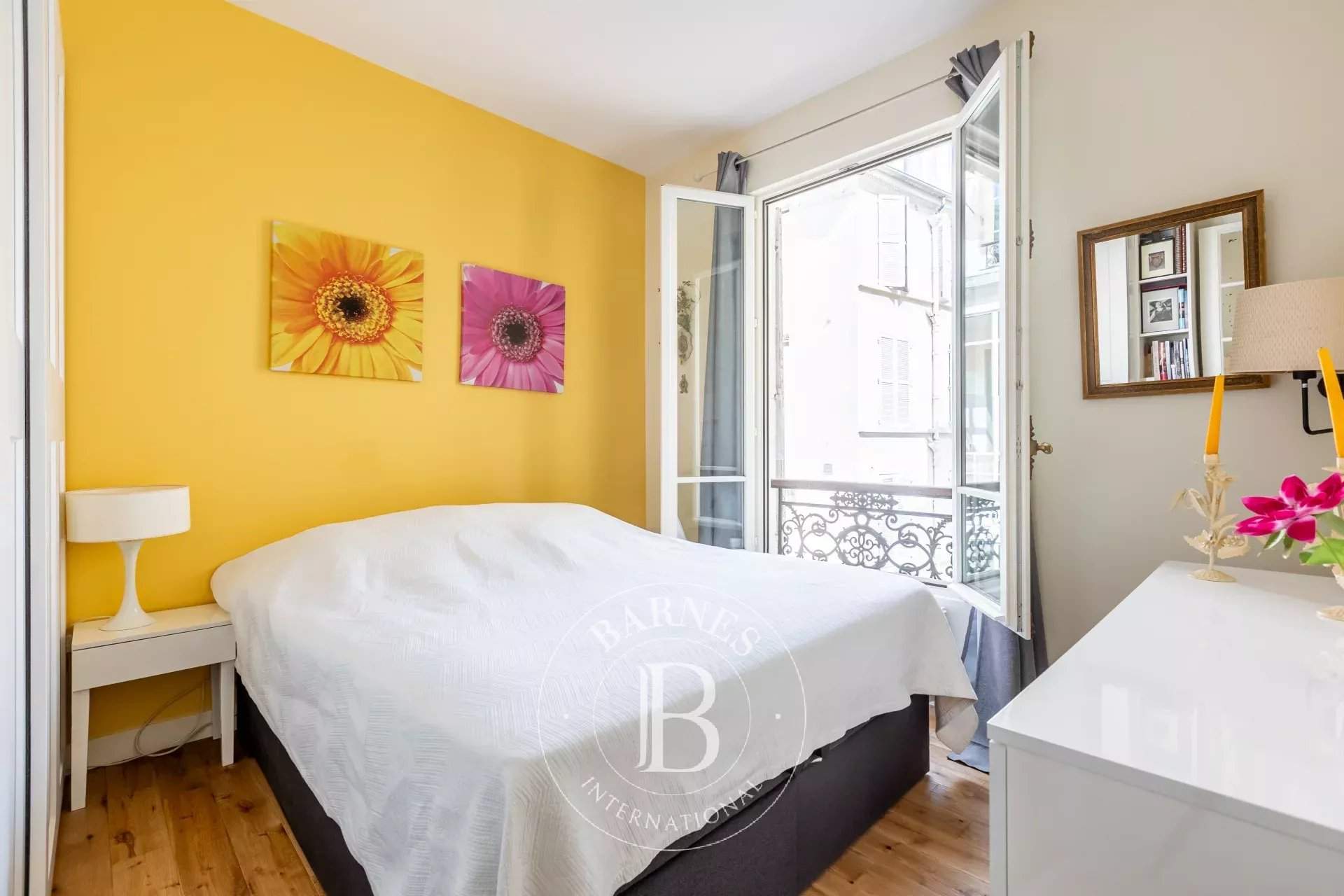 Paris  - Apartment 3 Bedrooms - picture 7