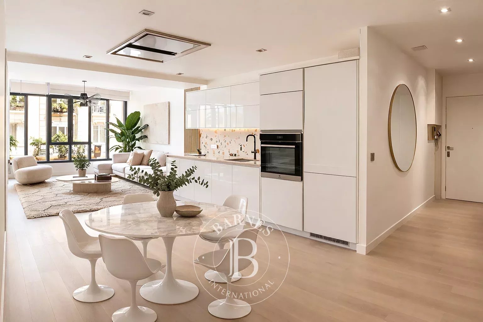 Paris  - Apartment 2 Bedrooms - picture 1