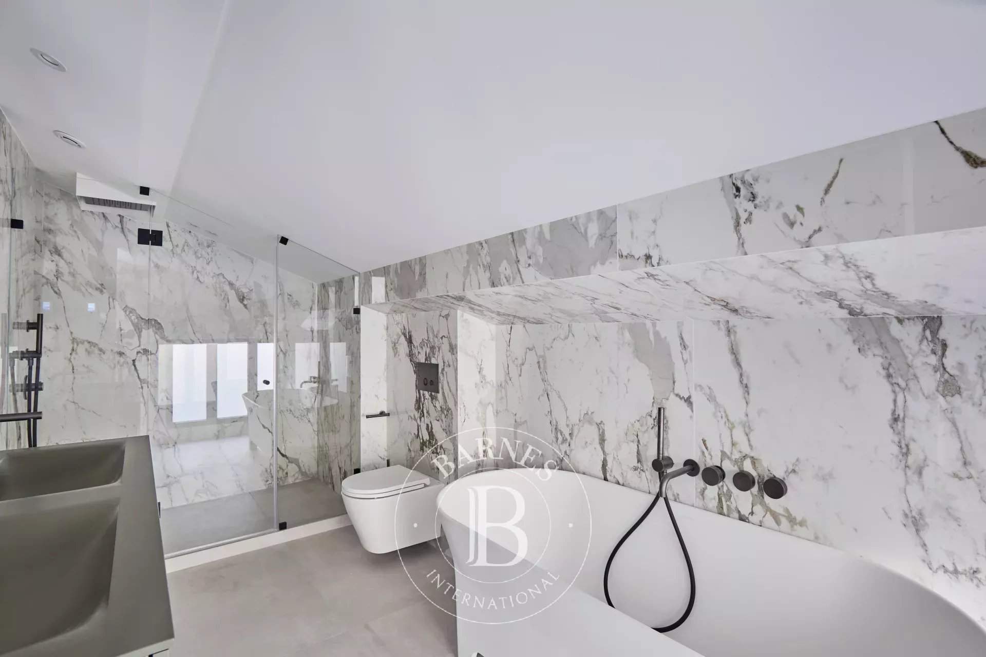 Paris  - Apartment 3 Bedrooms - picture 17
