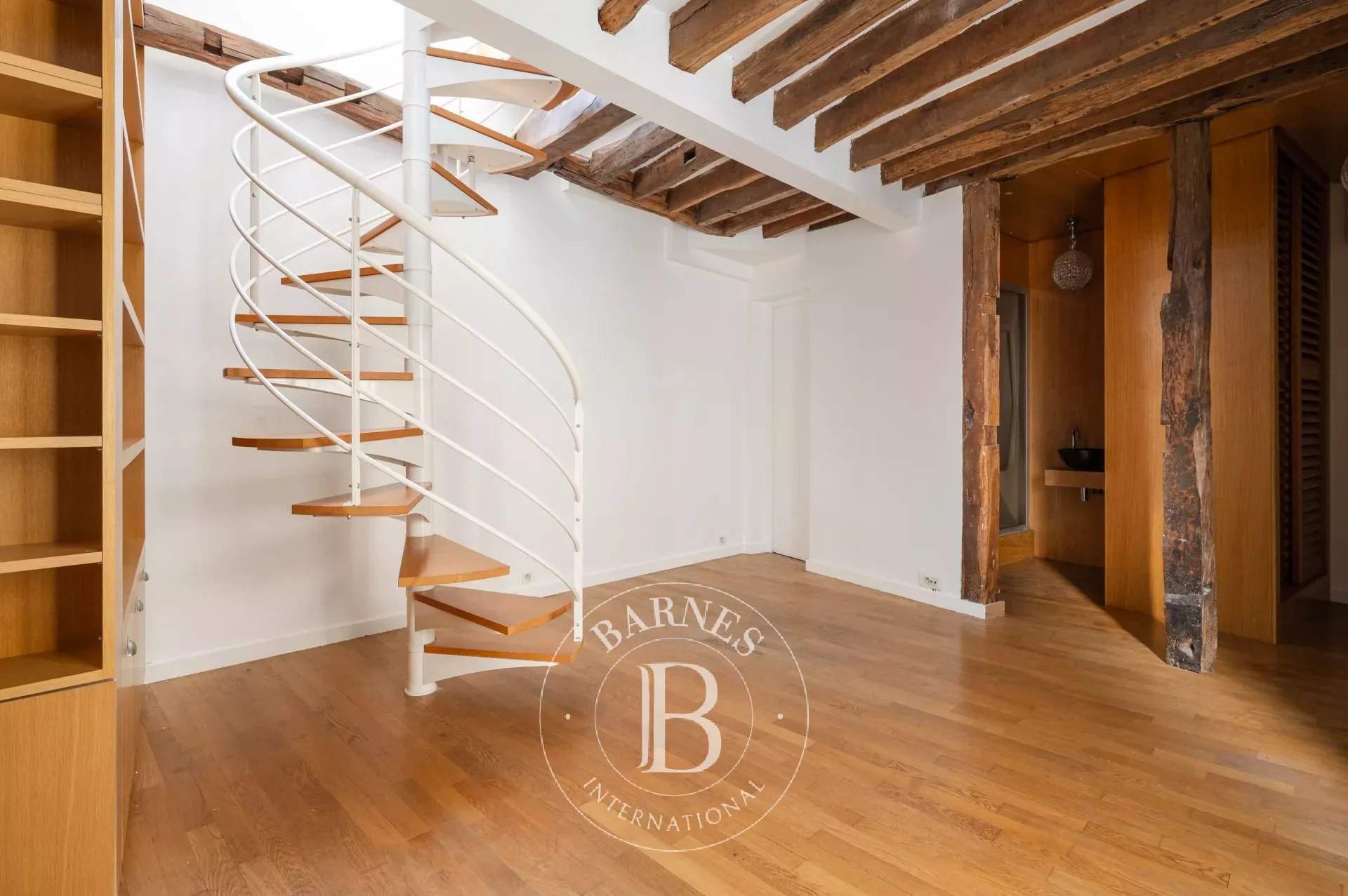 Paris  - Apartment 3 Bedrooms - picture 12