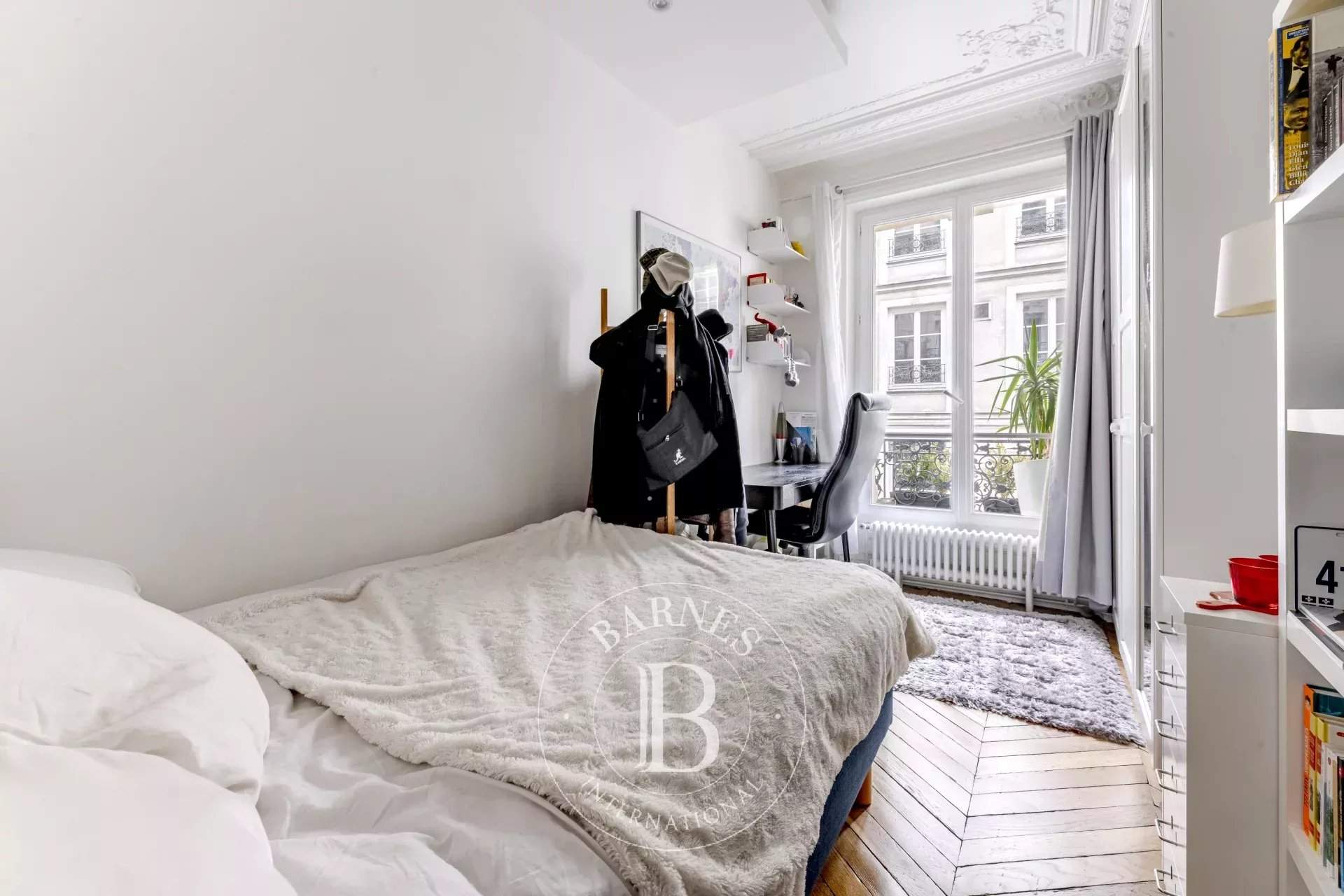 Paris  - Apartment 3 Bedrooms - picture 8