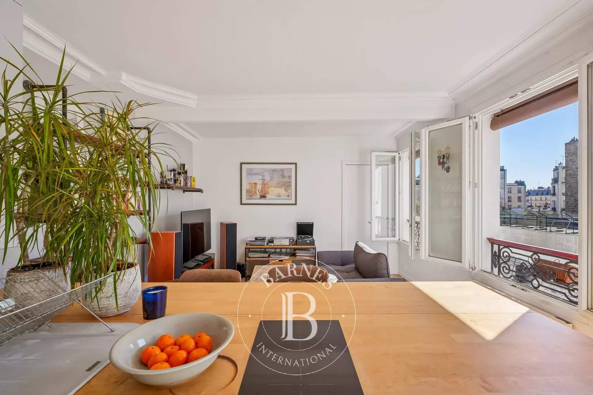 Paris  - Piso 2 Cuartos, 1 Habitacion - picture 1