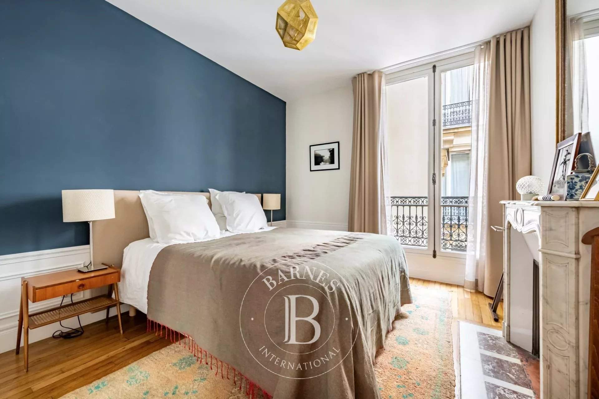 Paris  - Apartment 2 Bedrooms - picture 4