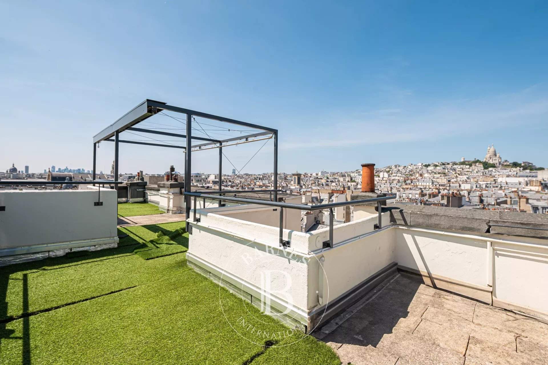 Paris  - Apartment 4 Bedrooms - picture 1