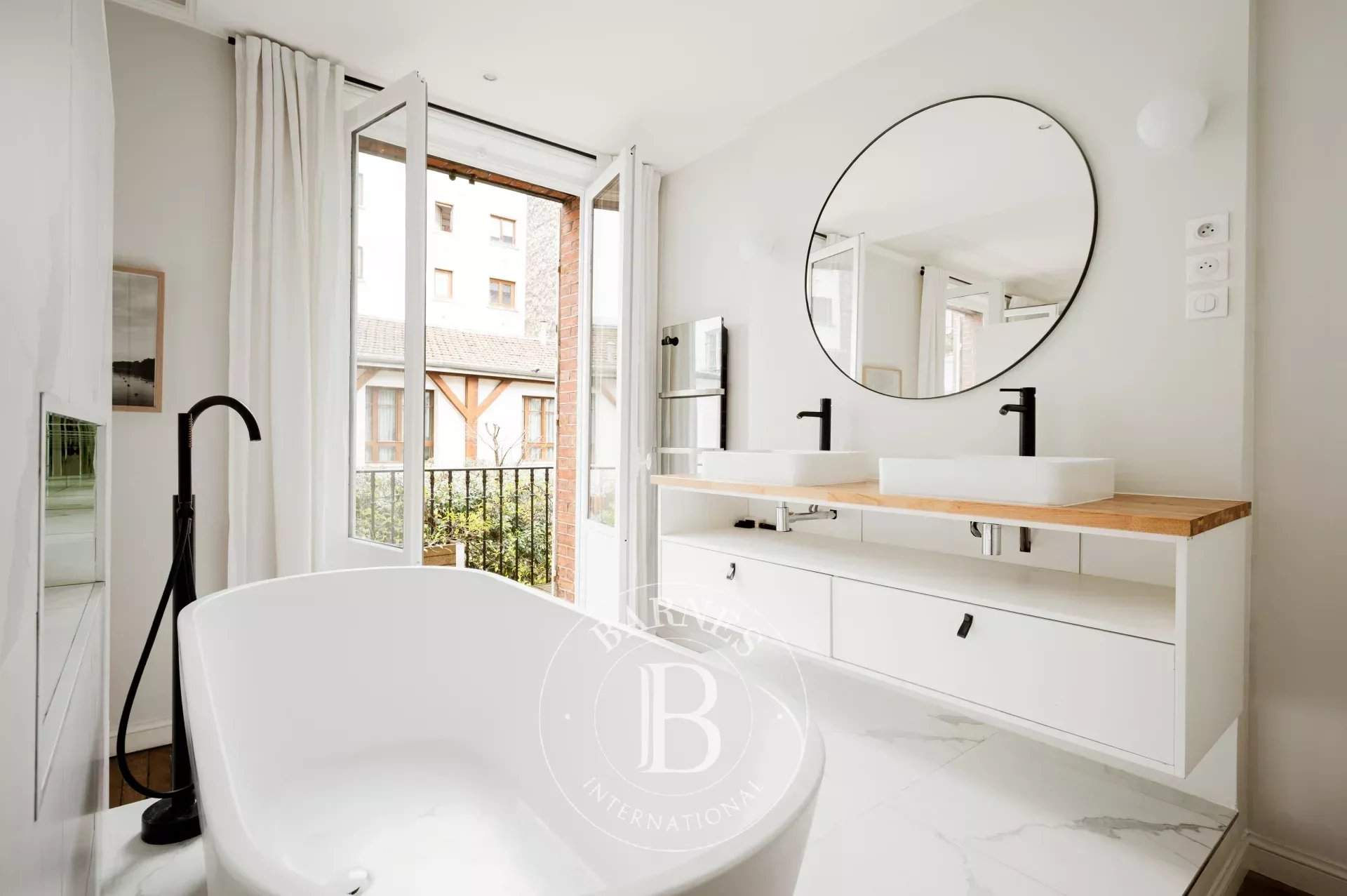 Paris  - Appartement 4 Pi&egrave;ces 3 Chambres - picture 14