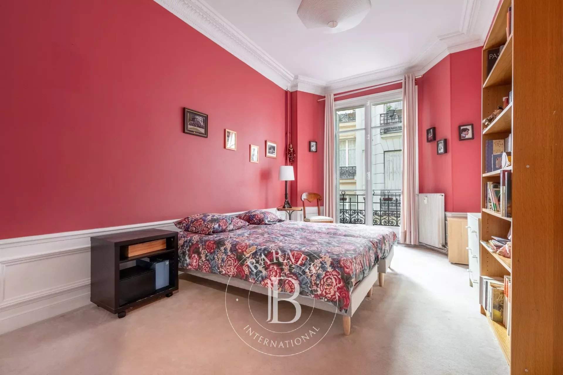 Paris  - Apartment 4 Bedrooms - picture 12