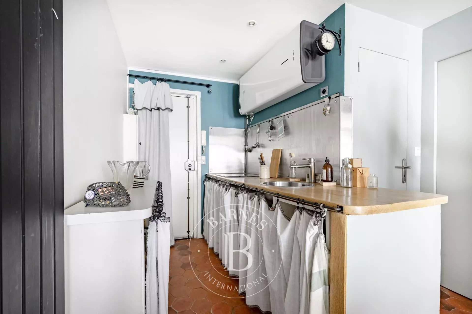 Paris  - Apartment 1 Bedroom - picture 11