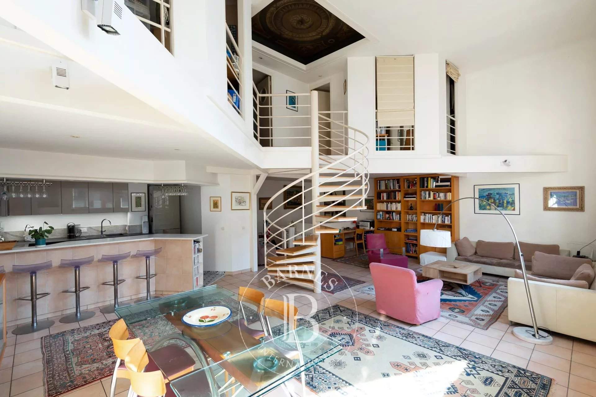 Paris  - Apartment 3 Bedrooms - picture 11