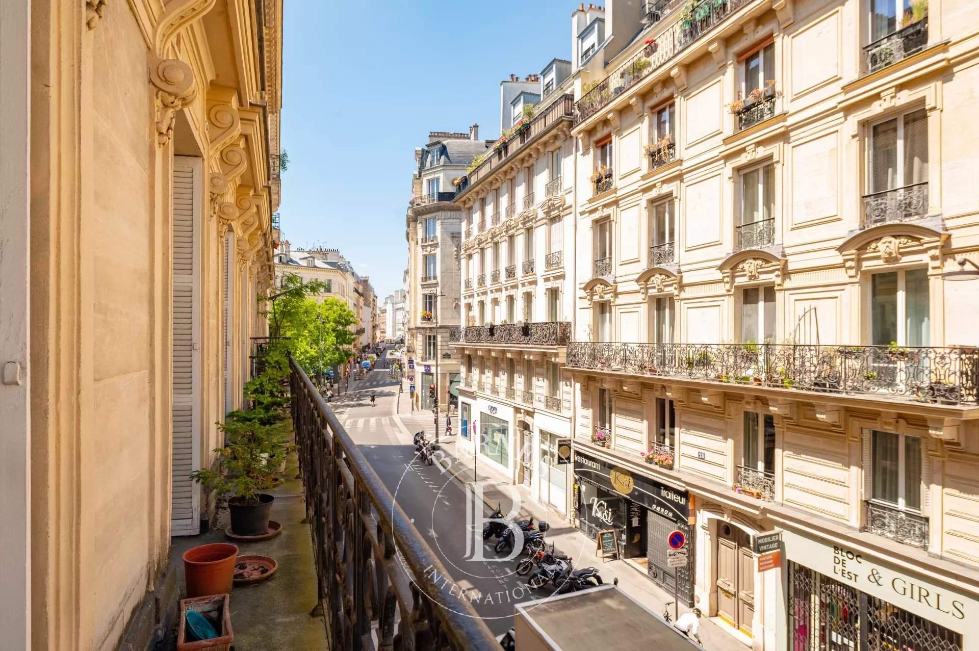 Paris  - Apartment 3 Bedrooms - picture 19