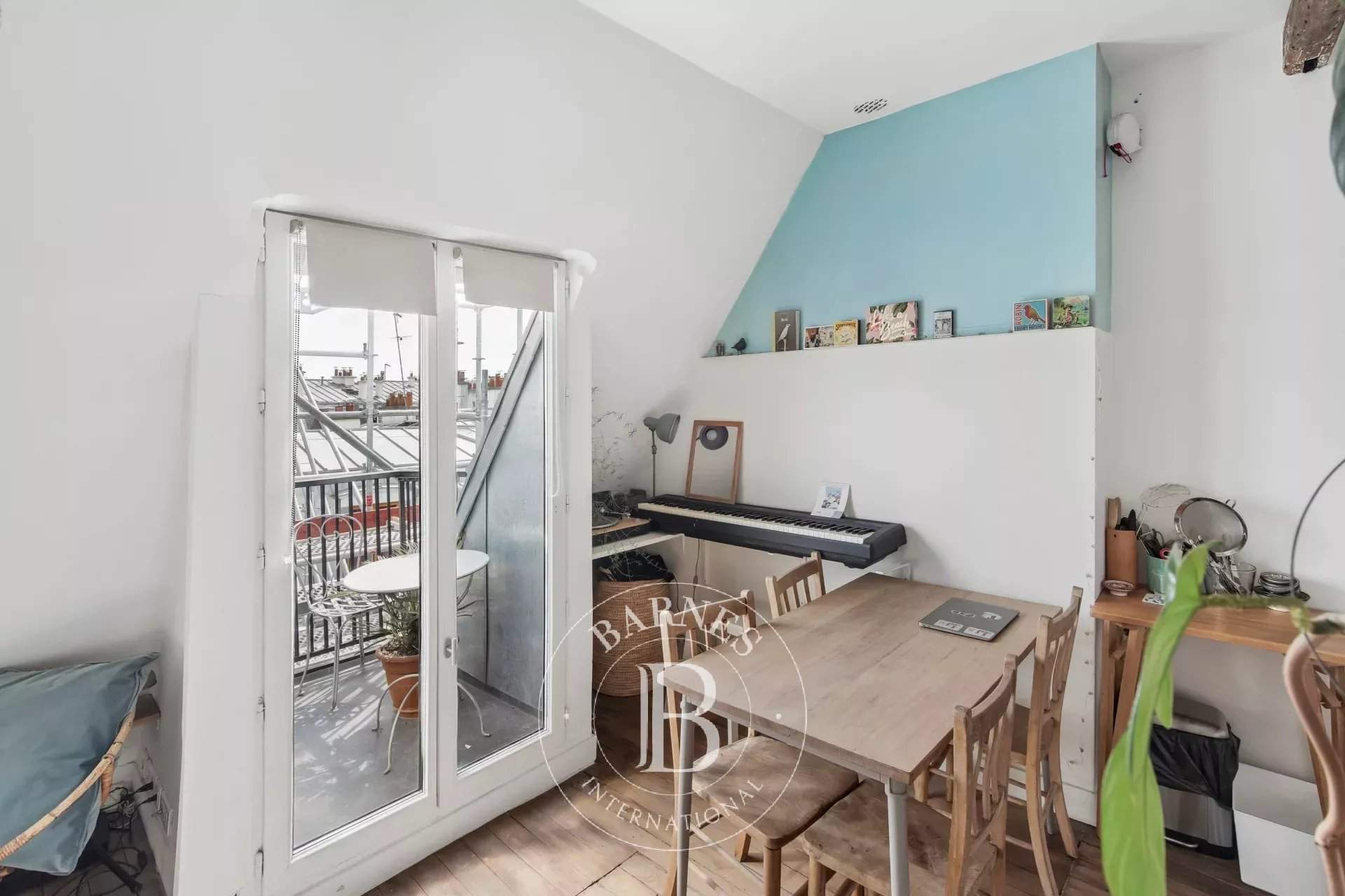 Paris  - Appartement 2 Pi&egrave;ces, 1 Chambre - picture 2