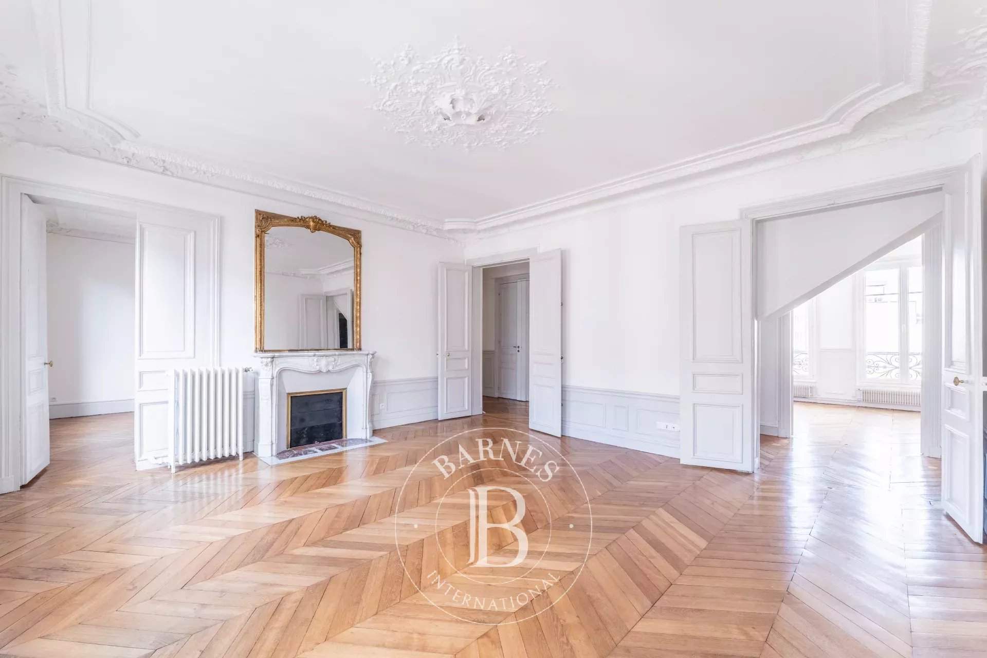 Paris  - Apartment 4 Bedrooms - picture 7