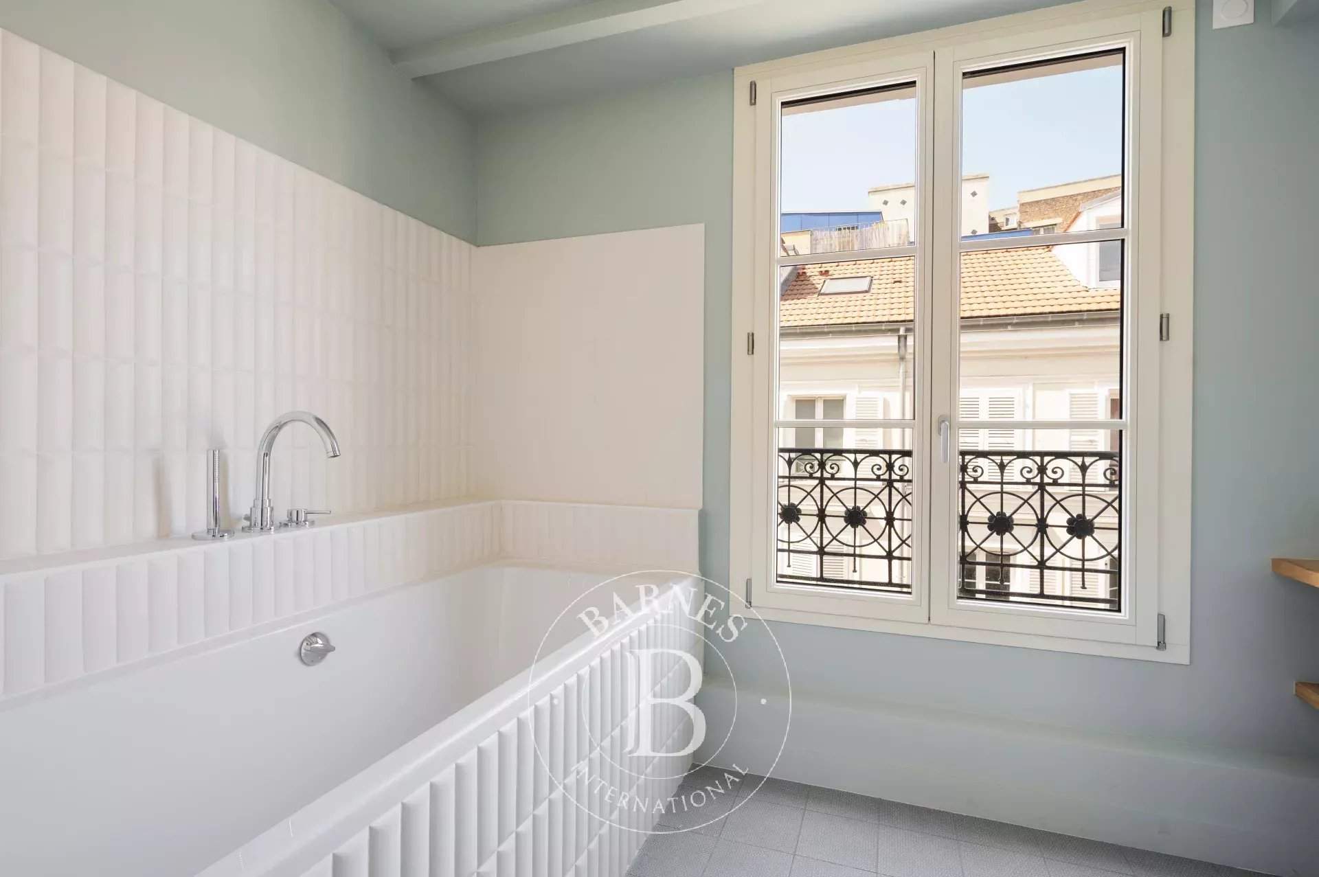 Clichy  - Duplex 6 Pi&egrave;ces 3 Chambres - picture 14