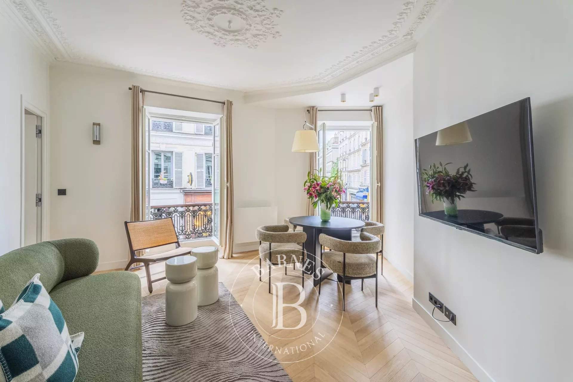 Paris  - Appartement 3 Pièces 2 Chambres - picture 1