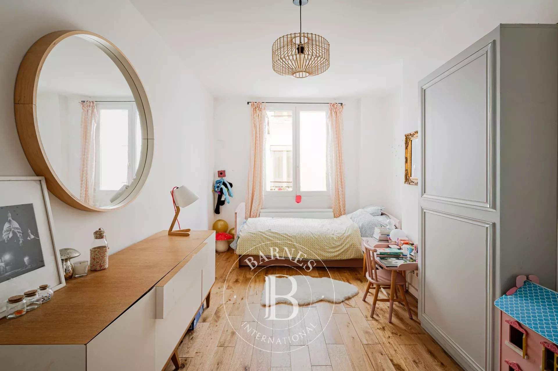 Paris  - Appartement 4 Pi&egrave;ces 3 Chambres - picture 6