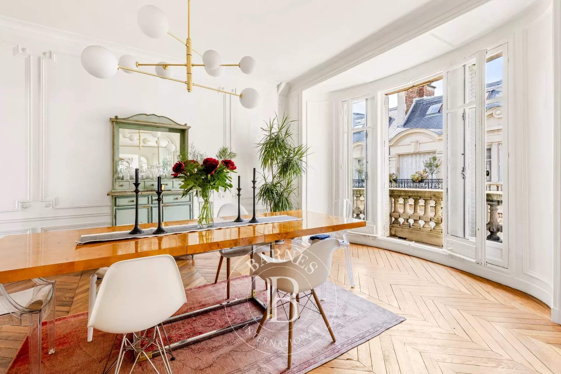 Paris  - Apartment 4 Bedrooms - picture 8