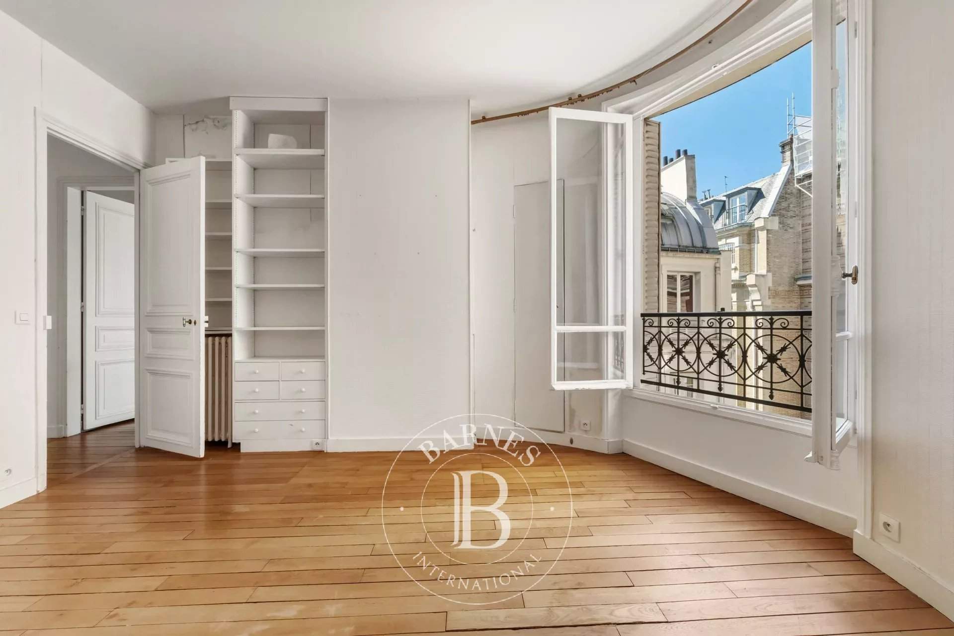 Paris  - Appartement 7 Pi&egrave;ces 4 Chambres - picture 14