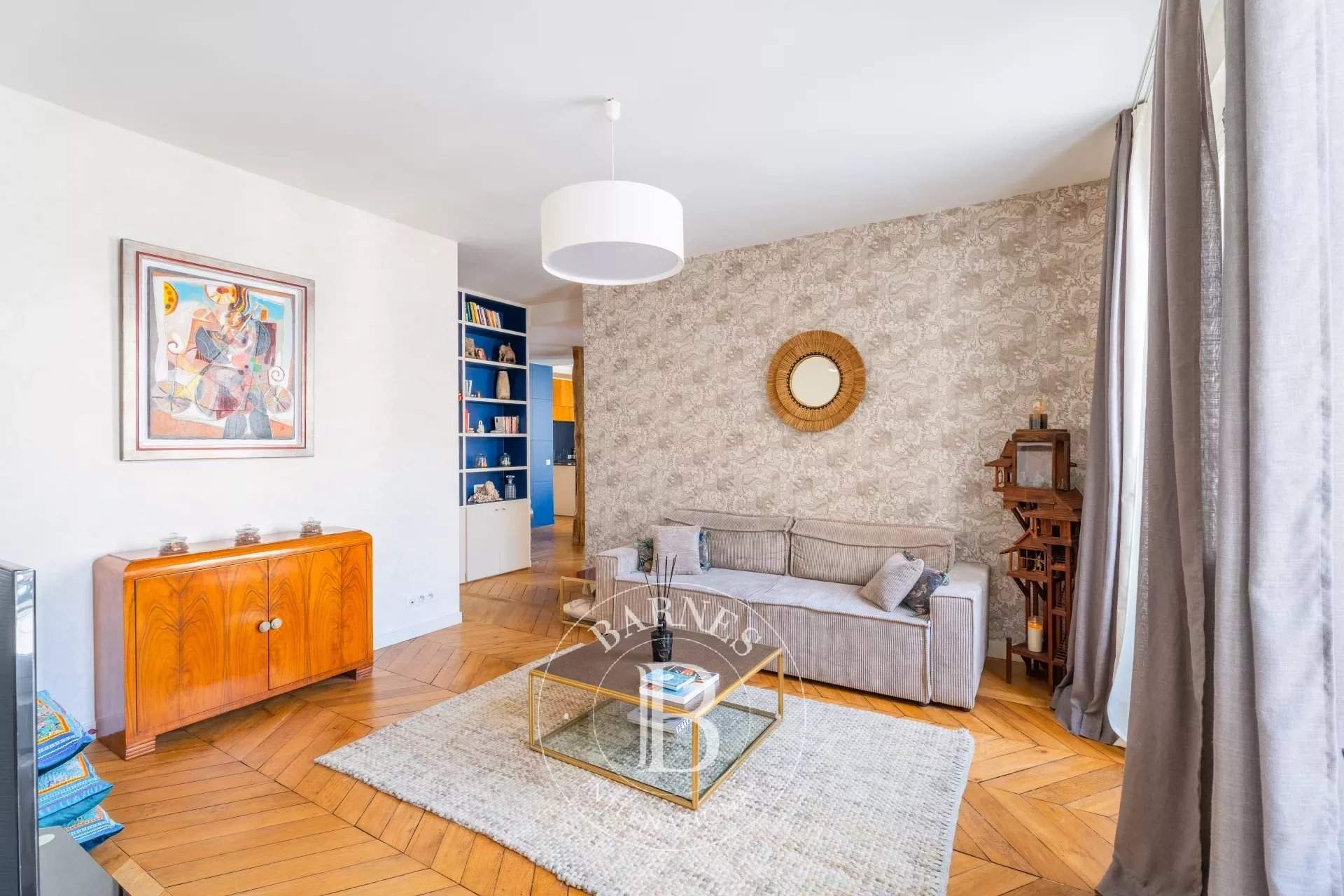 Paris  - Appartement 5 Pi&egrave;ces 3 Chambres - picture 3