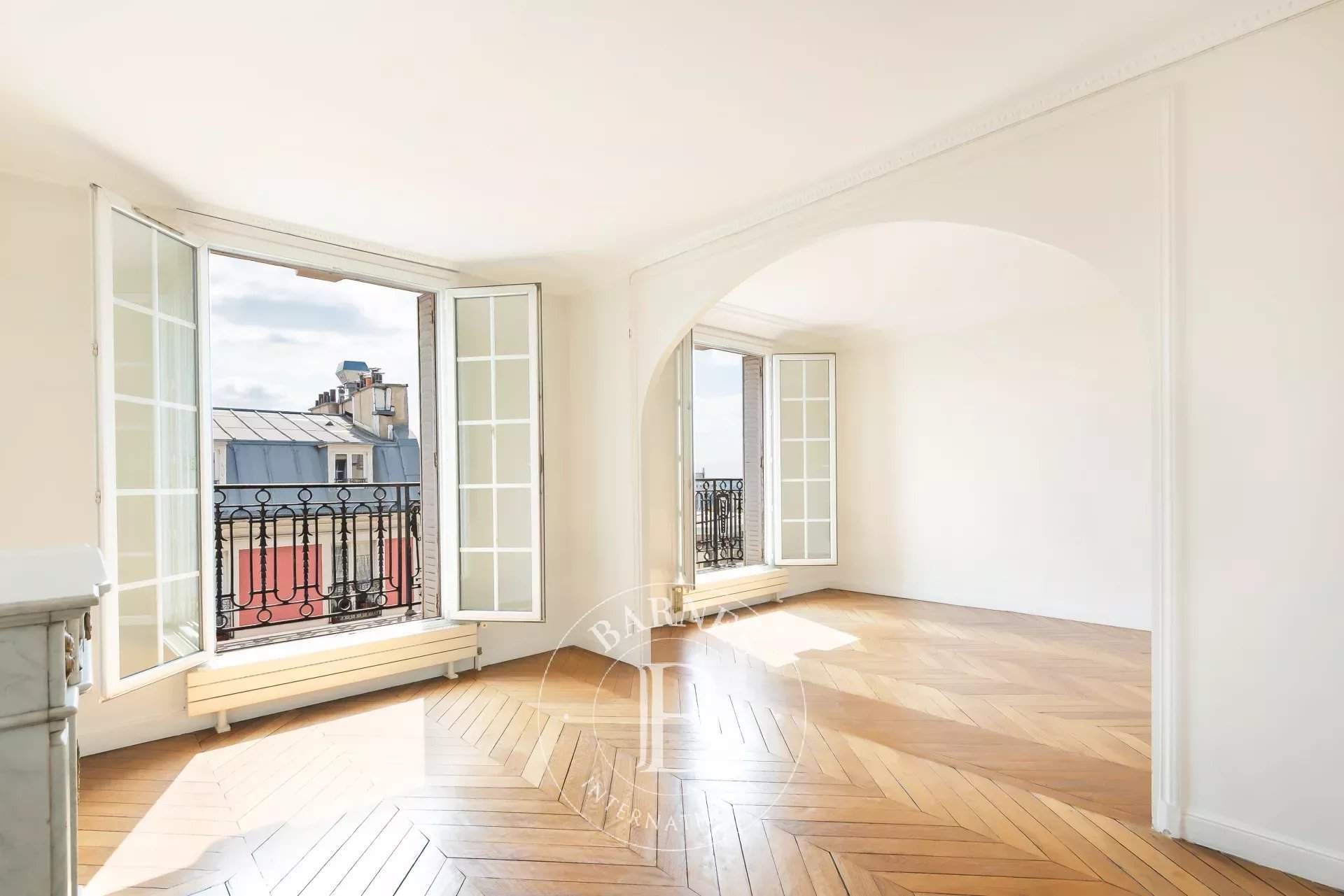 Paris  - Apartment 2 Bedrooms - picture 8