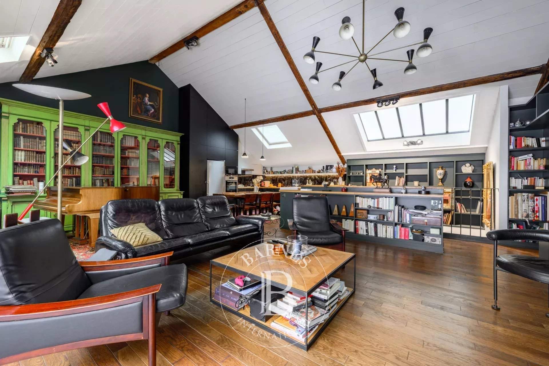 Paris  - Appartement 5 Pièces 4 Chambres - picture 9