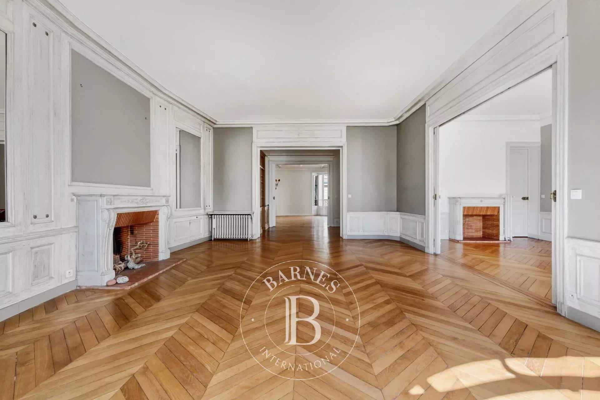 Paris  - Appartement 7 Pi&egrave;ces 4 Chambres - picture 19