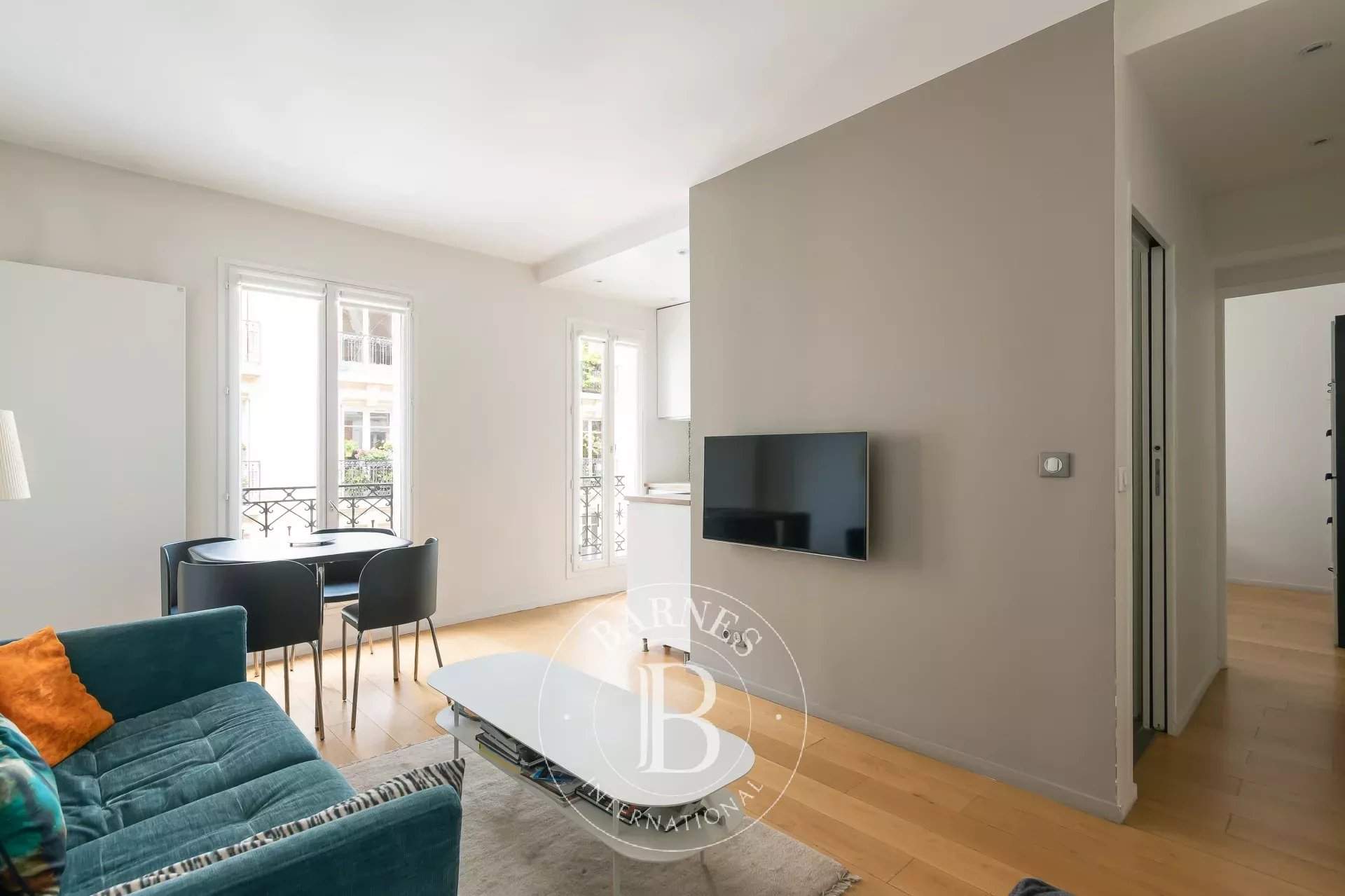 Paris  - Apartment 1 Bedroom - picture 2