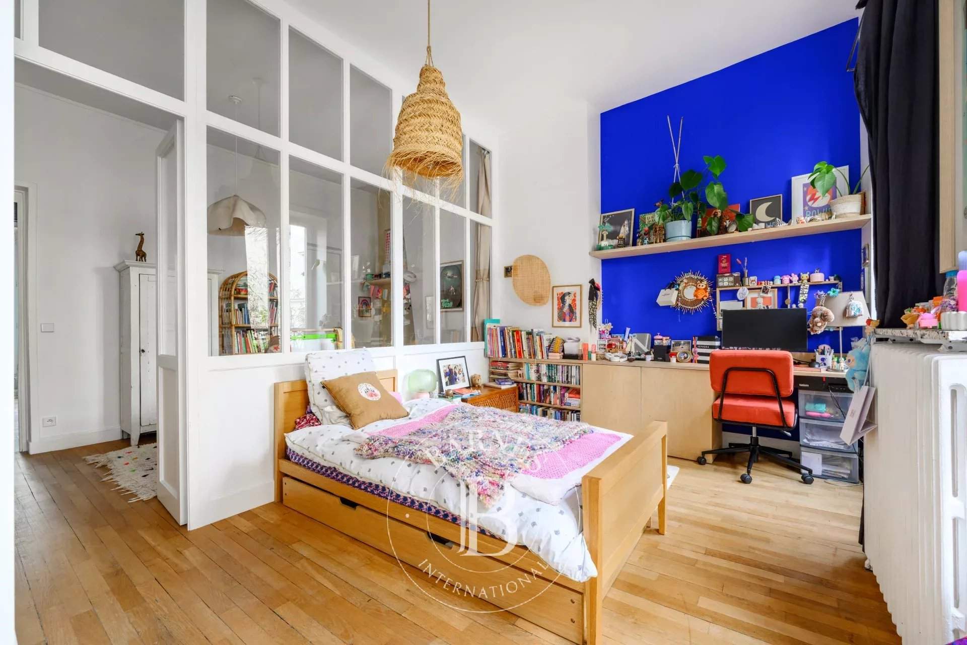 Paris  - Apartment 4 Bedrooms - picture 9